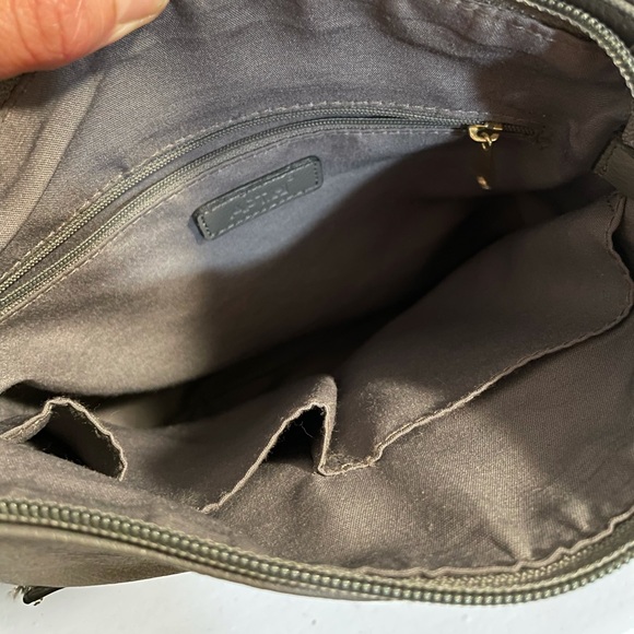 Apt 9 gray crossbody with pockets on the inside and one pocket on the front. - Picture 2 of 5